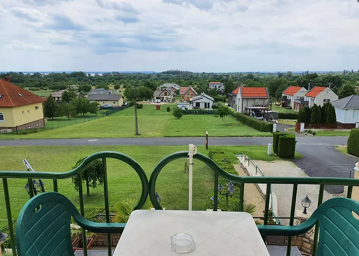 Karat Panzio B&B